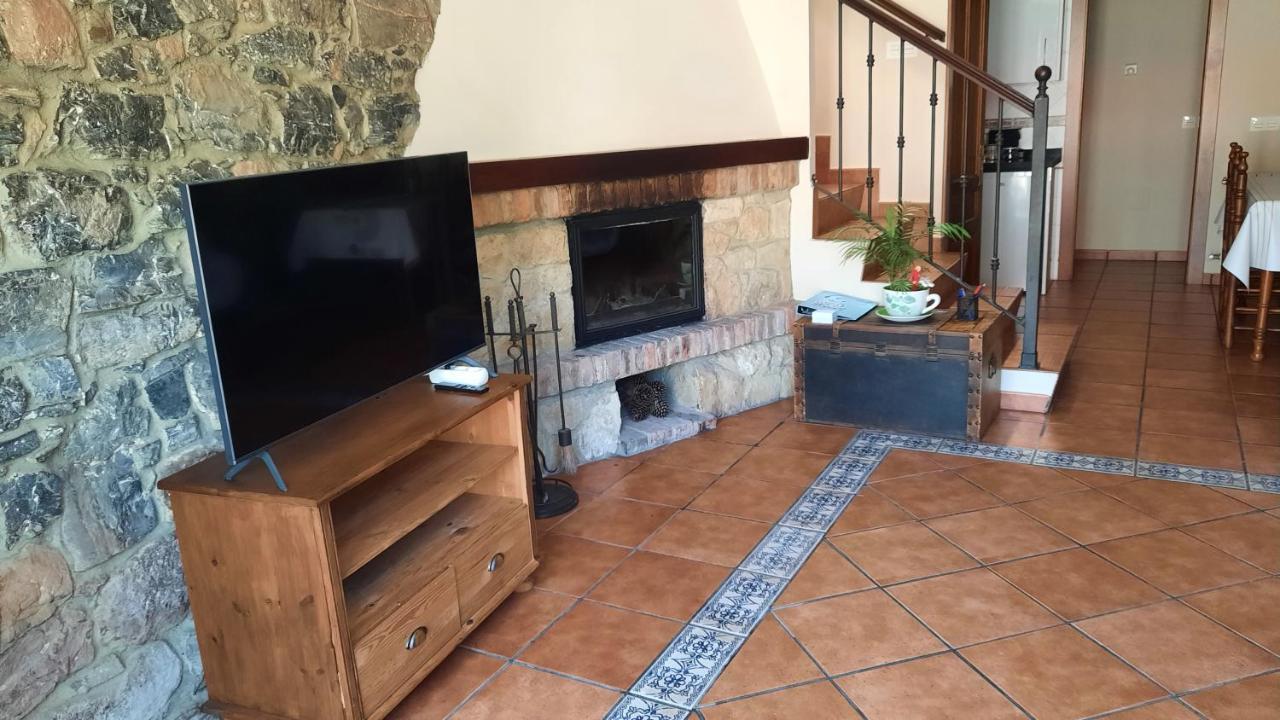 Villa Casa Rural La Casina à Sariego Extérieur photo